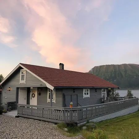 Moderne Ved Havet Andoya